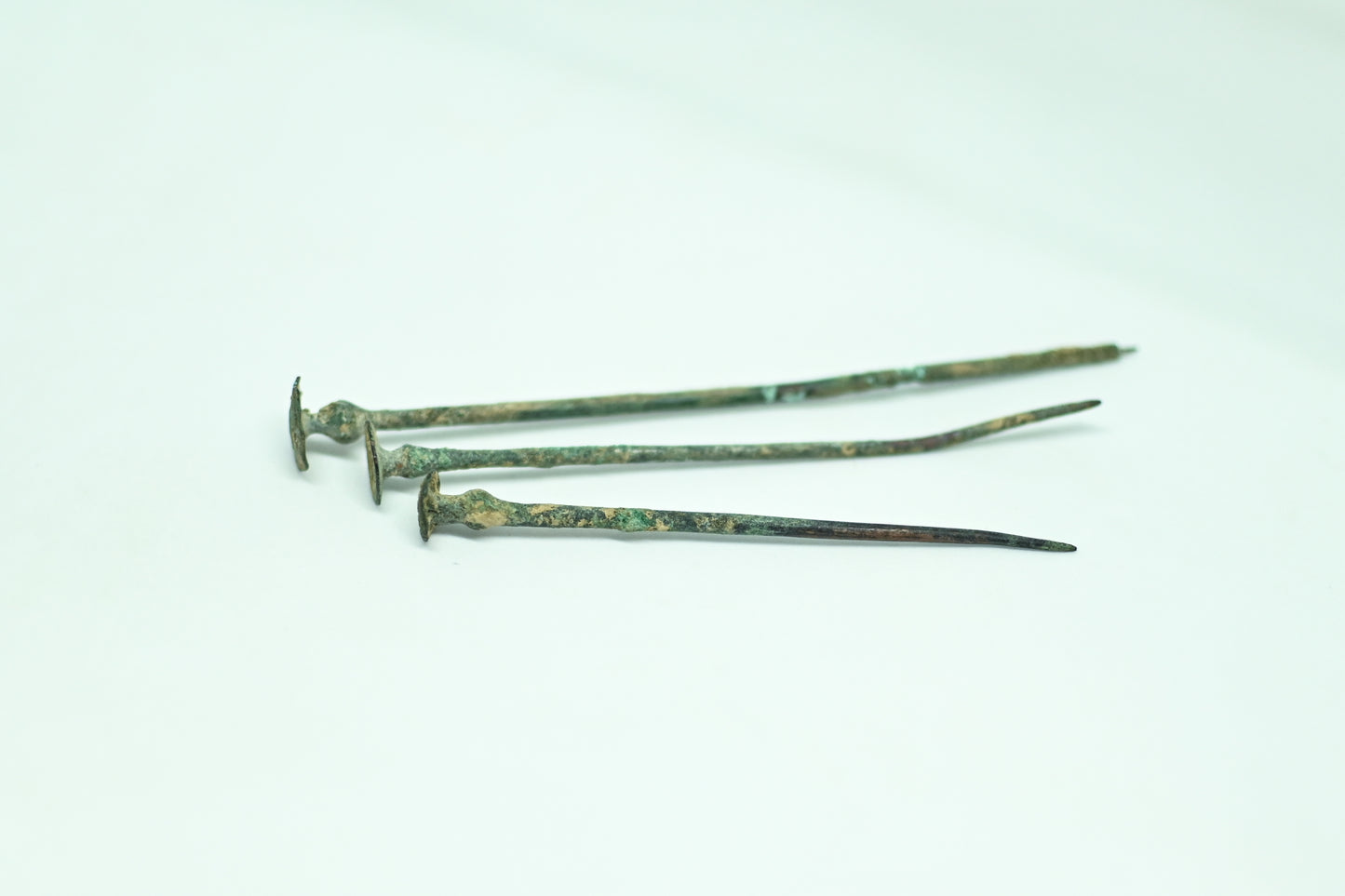 Szpile do sukni z Epoki Brązu