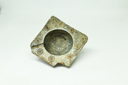 Lampa naftowa z dekoracjami Point-Circle